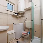 Apartament Bezauberndes Nur 390 Meter Zum Mit Meerblick, Waschmaschine